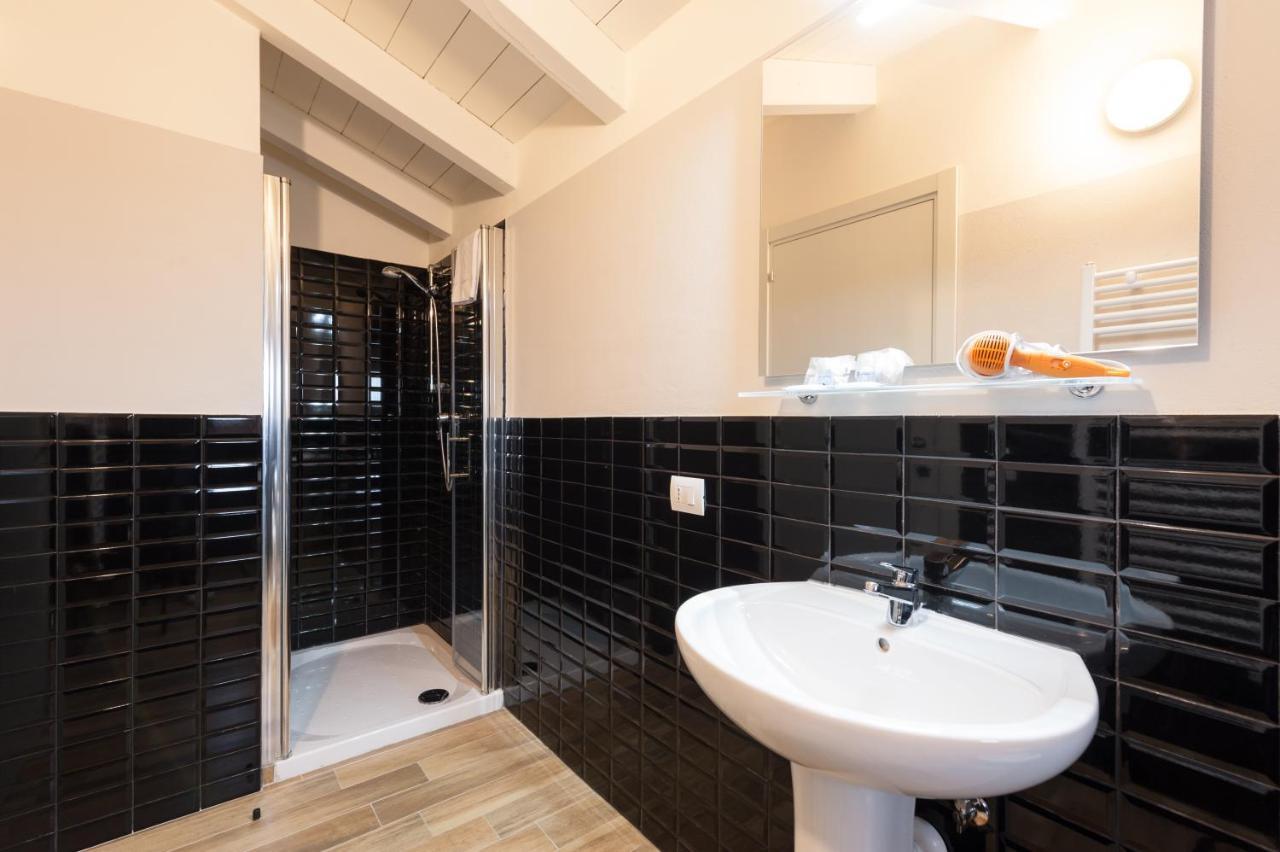 Le Residenze Apartment Chianni Luaran gambar